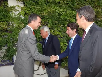 El Príncipe Felipe junto a Aznar, González y Zapatero El Príncipe Felipe junto a Aznar, González y Zapatero