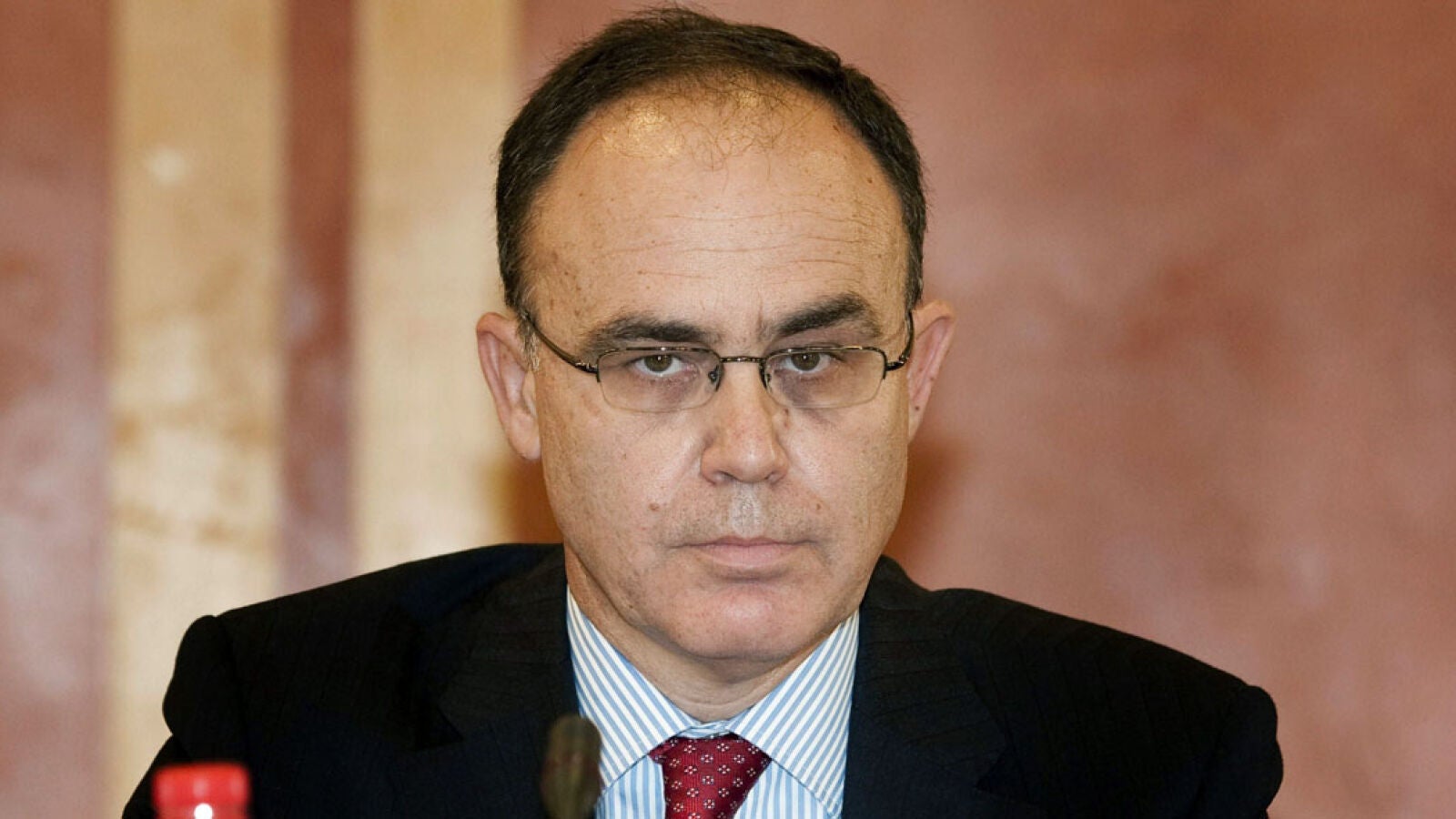 Dimite un alto cargo de la Junta imputado en el caso de los ERE