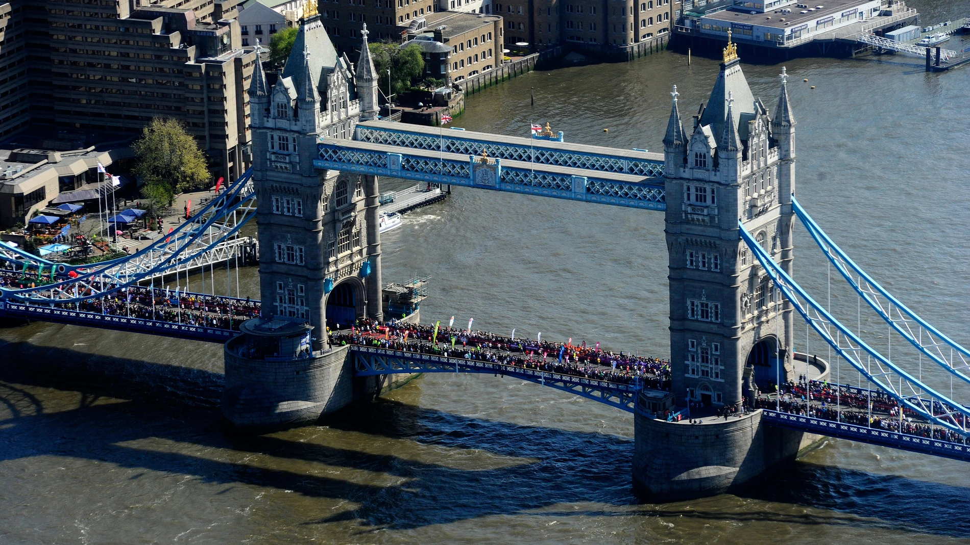 Tower Bridge, el puente más emblemático de Londres Tower Bridge, el puente más emblemático de Londres