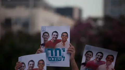 Manifestaciones de los jóvenes estudiantes Manifestaciones de los jóvenes estudiantes