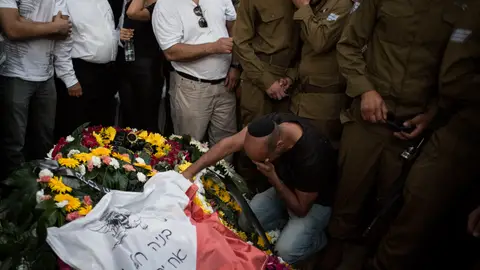 Funeral por una víctima palestina víctima de la ofensiva de Israel Funeral por una víctima palestina víctima de la ofensiva de Israel