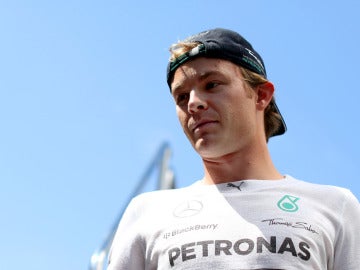 Rosberg, con la gorra hacia atrás