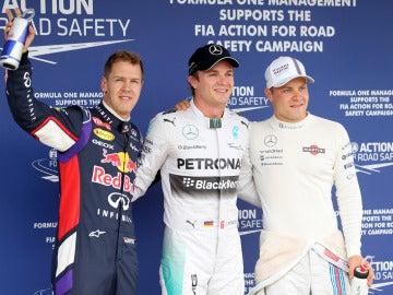 Vettel, Rosberg y Bottas, los más rápidos del sábado húngaro