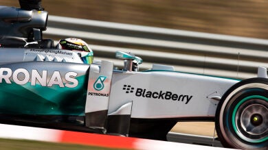 Hamilton sigue con su dominio en Hungría con Alonso sexto en los Libres 3