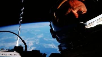 Selfie de Buzz Aldrin en el espacio