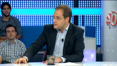 el nuevo secretario de Organizaci&oacute;n del PSOE, C&eacute;sar Luena