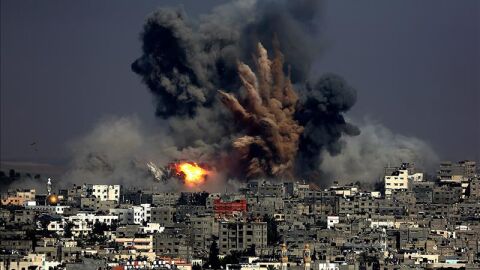Al menos 20 muertos en un ataque israel&iacute; a una escuela de la ONU en Gaza