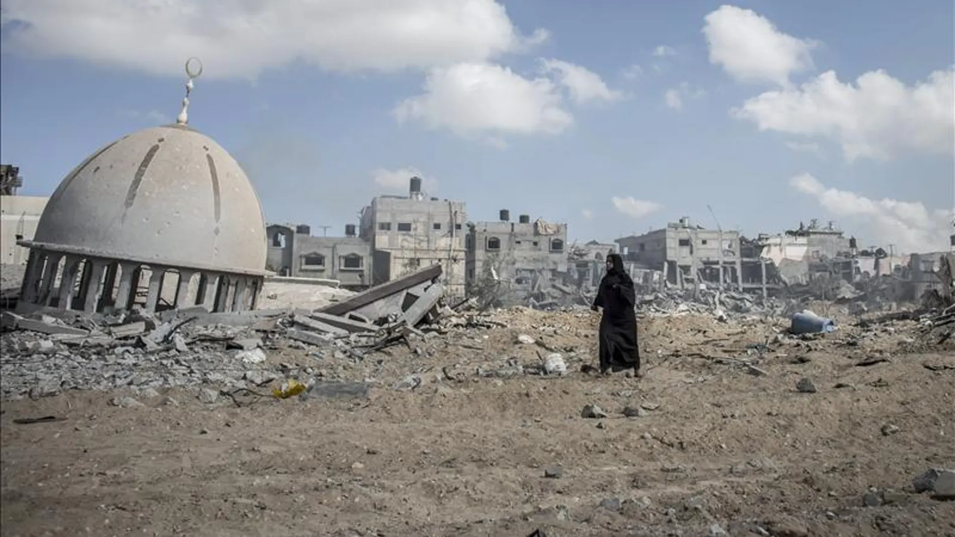 La Franja de Gaza, tras un bombardeo israelí La Franja de Gaza, tras un bombardeo israelí
