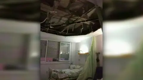 Techo desplomado en un hospital de Puertollano Techo desplomado en un hospital de Puertollano