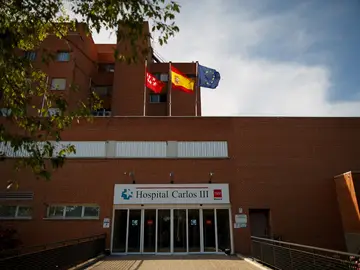Fachada del Hospital Carlos III de Madrid Fachada del Hospital Carlos III de Madrid