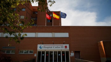 Fachada del Hospital Carlos III de Madrid