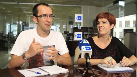 Los portavoces de Podemos, Xabier Benito y Neskutz Rodr&iacute;guez