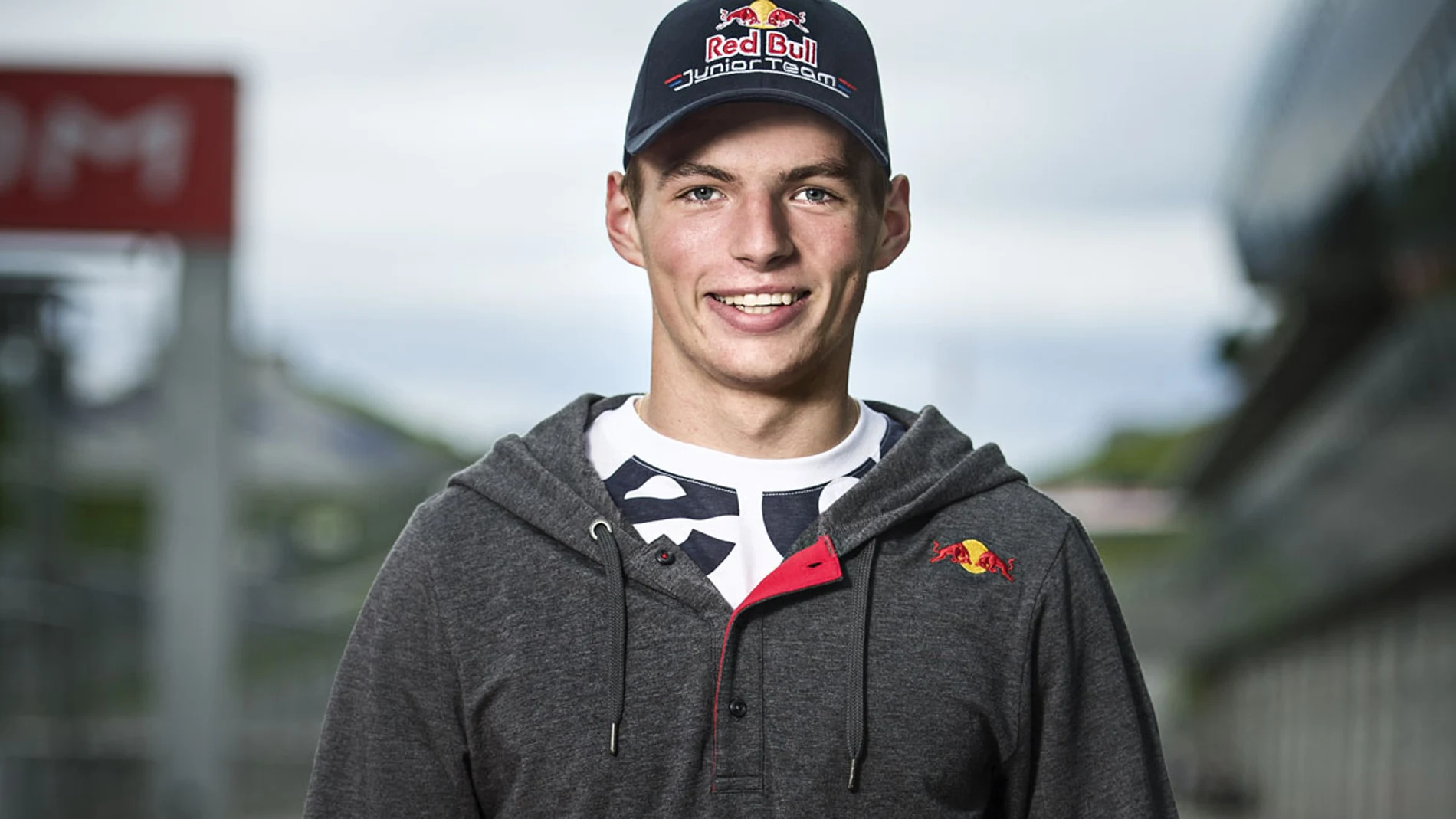El joven piloto Max Verstappen