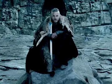 Ragnar mata al Rey Horik Ragnar mata al Rey Horik