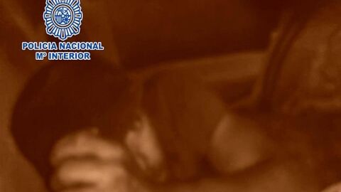 Imagen facilitada por la Policia Nacional de un inmigrante