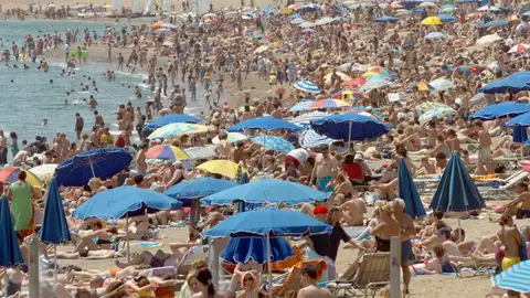 España recibió en los siete primeros meses del año a 36,3 millones de turistas extranjeros España recibió en los siete primeros meses del año a 36,3 millones de turistas extranjeros