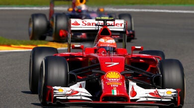 Raikkonen bate a Alonso por primera vez este año