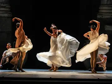 Sara Baras interpreta 'Medusa, la guardiana' Sara Baras interpreta 'Medusa, la guardiana'