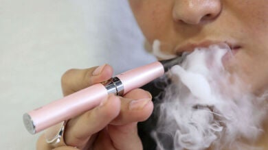 Los farmacéuticos rechazan tener que vender cigarrillos electrónicos