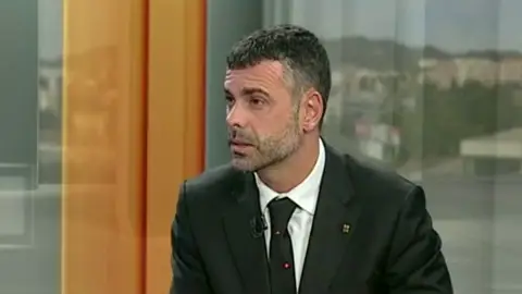 Santi Vila, conseller del gobierno de Artur Mas Santi Vila, conseller del gobierno de Artur Mas