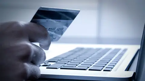 Pago con tarjeta a través de internet Pago con tarjeta a través de internet