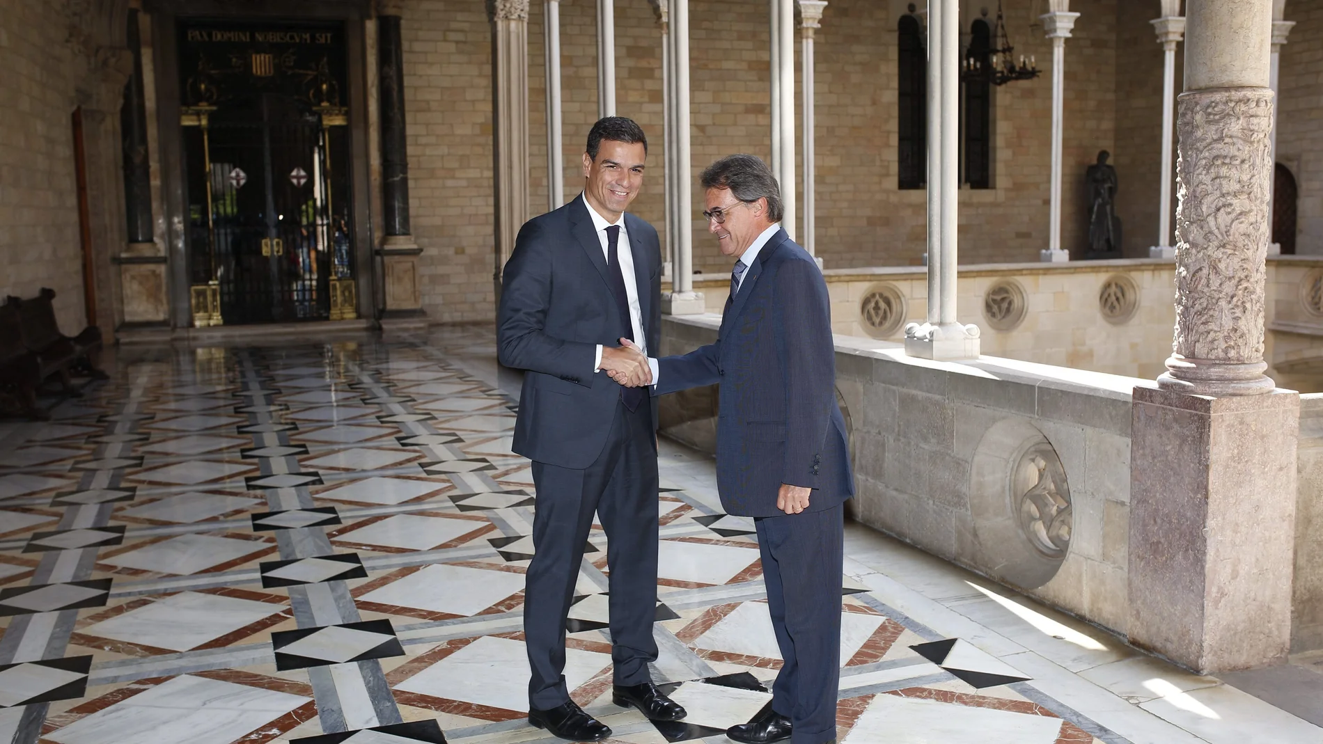 Pedro Sánchez y Artur Mas se reúnen
