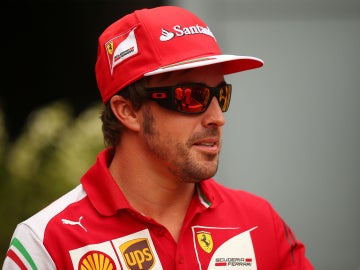 Alonso, paseando por Monza