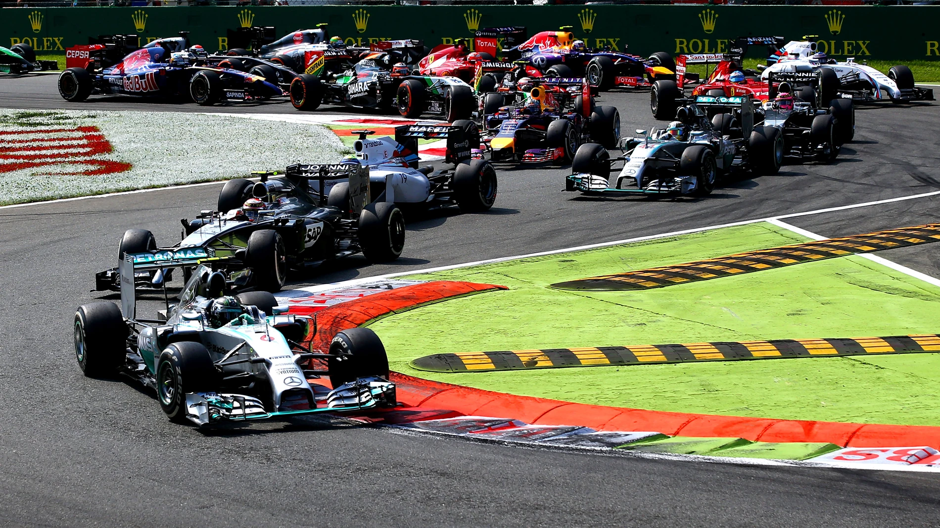Rosberg, en cabeza