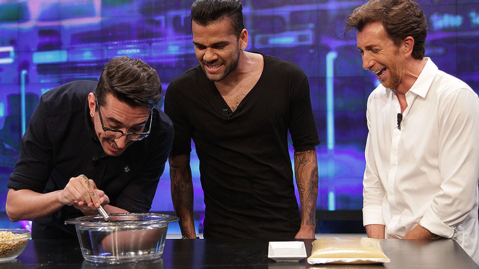 Marron, Dani Alves y Pablo Motos en El Hormiguero 3.0