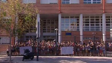 Las protestas por el calor en aulas valencianas siguen en el día más caluroso