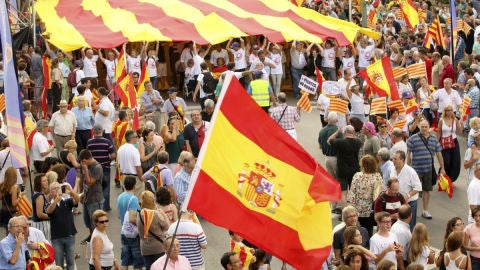 La Diada dividida entre independentistas y no independentistas