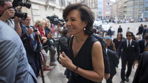 Ana Patricia Bot&iacute;n, en el funeral de su padre