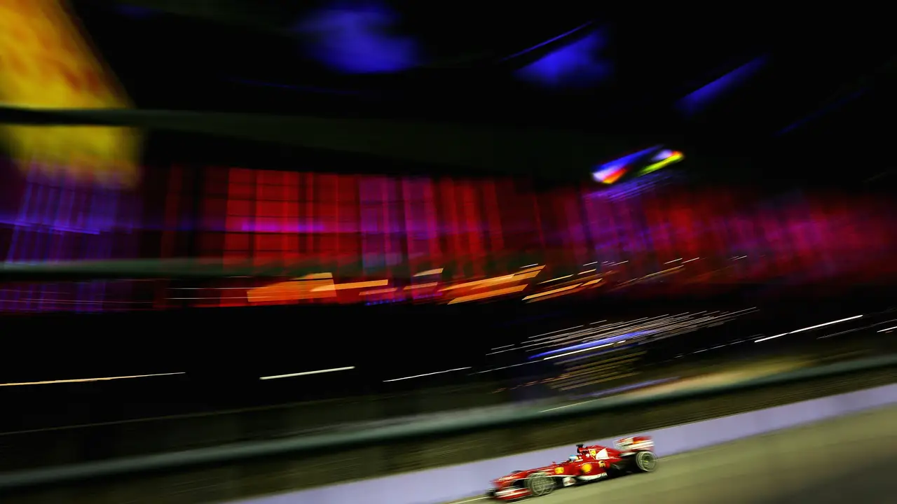 Ferrari se encomienda a Alonso en Marina Bay