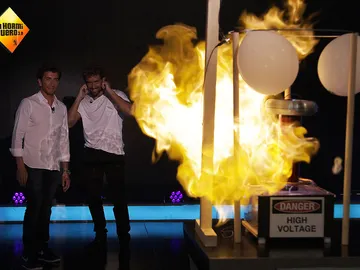 Pablo Motos y Pablo Alborán en El Hormiguero 3.0 Pablo Motos y Pablo Alborán en El Hormiguero 3.0