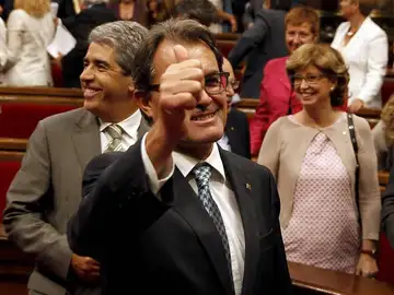 Artur Mas se felicita por la aprobación de la ley de consultas Artur Mas se felicita por la aprobación de la ley de consultas