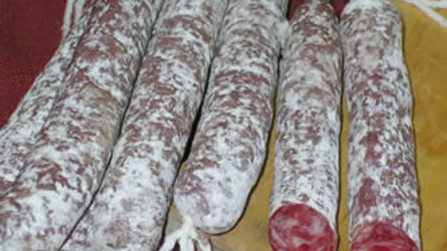 Imagen de unas piezas de fuet Imagen de unas piezas de fuet