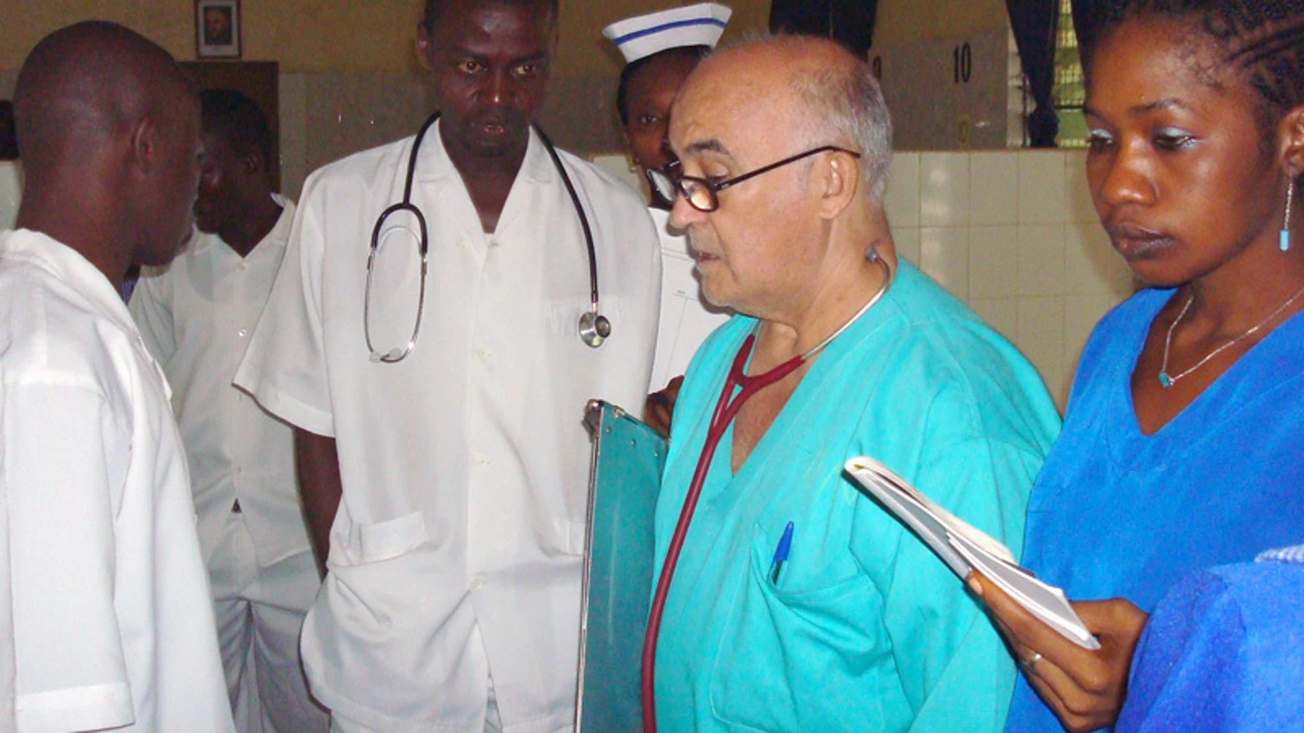 Manuel García Viejo, en el centro de Sierra Leona en el que trabaja Manuel García Viejo, en el centro de Sierra Leona en el que trabaja
