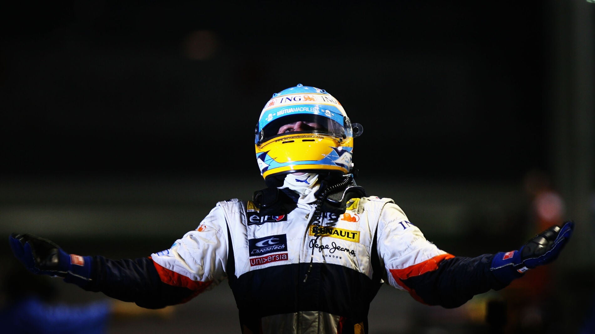 Fernando Alonso en el GP de Singapur de 2008