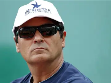 Toni Nadal, durante un entrenamiento Toni Nadal, durante un entrenamiento