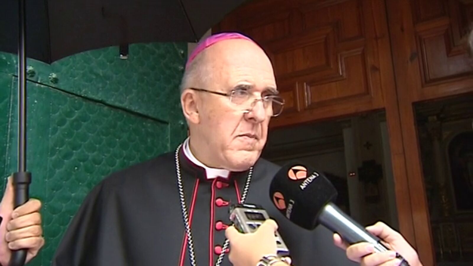 El arzobispo electo de Madrid pide prestar más atención a las mujeres para que no aborten