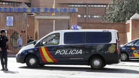 Coche de la Polic&iacute;a Nacional