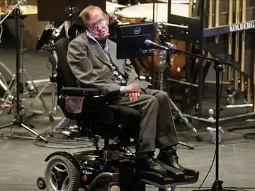 Stephen Hawking en una conferencia en el Festival Starmus, en Tenerife Stephen Hawking en una conferencia en el Festival Starmus, en Tenerife