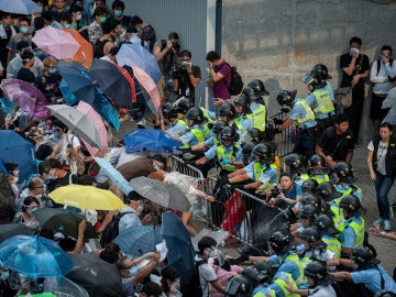 Enfrentamientos en Hong Kong (28-09-2014)