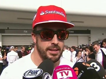 Alonso habla ante la prensa