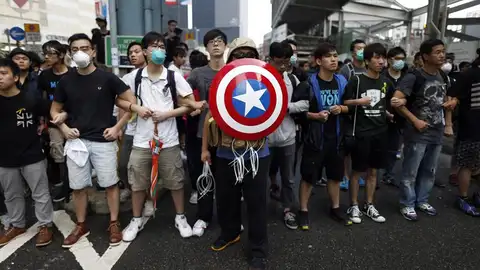Manifestantes en las calles de Hong Kong Manifestantes en las calles de Hong Kong