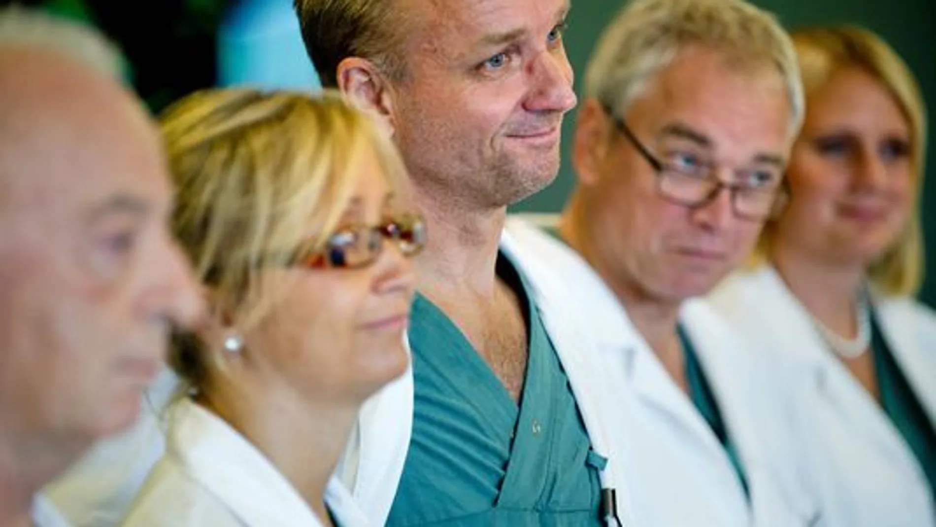 Equipo de cirujanos Equipo de cirujanos