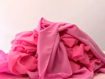 Los pañuelos contra el cáncer de mama Los pañuelos contra el cáncer de mama