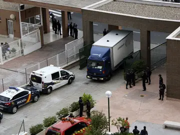 Entrada de la vivienda de la infectada por ébola en Alcorcón Entrada de la vivienda de la infectada por ébola en Alcorcón