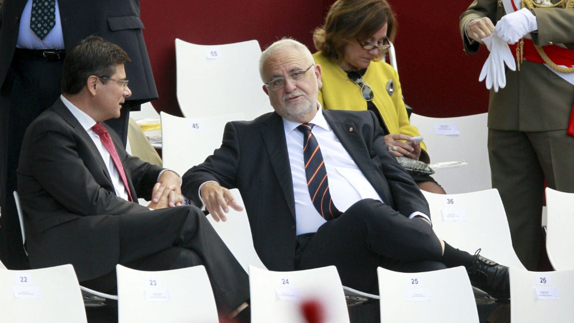 Juan Cotino, en los actos de la celebraci&oacute;n del D&iacute;a de la Fiesta Nacional