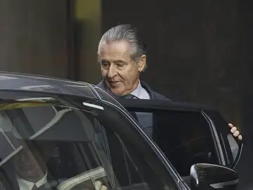 Miguel Blesa entra en su coche Miguel Blesa entra en su coche